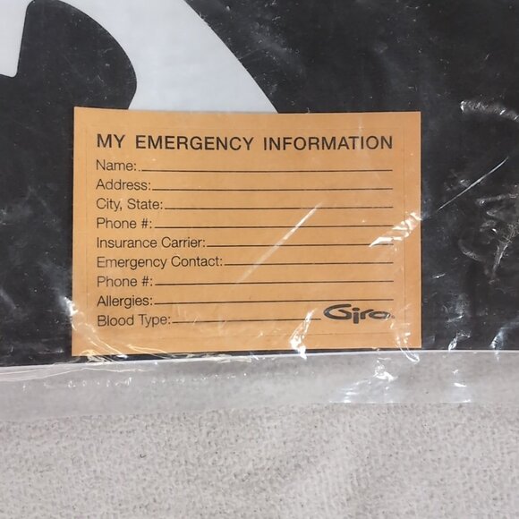 Giro Helmet Sticker Emergency Information Info Owner's Manual Black Bike Ski NEW - Picture 3 of 5